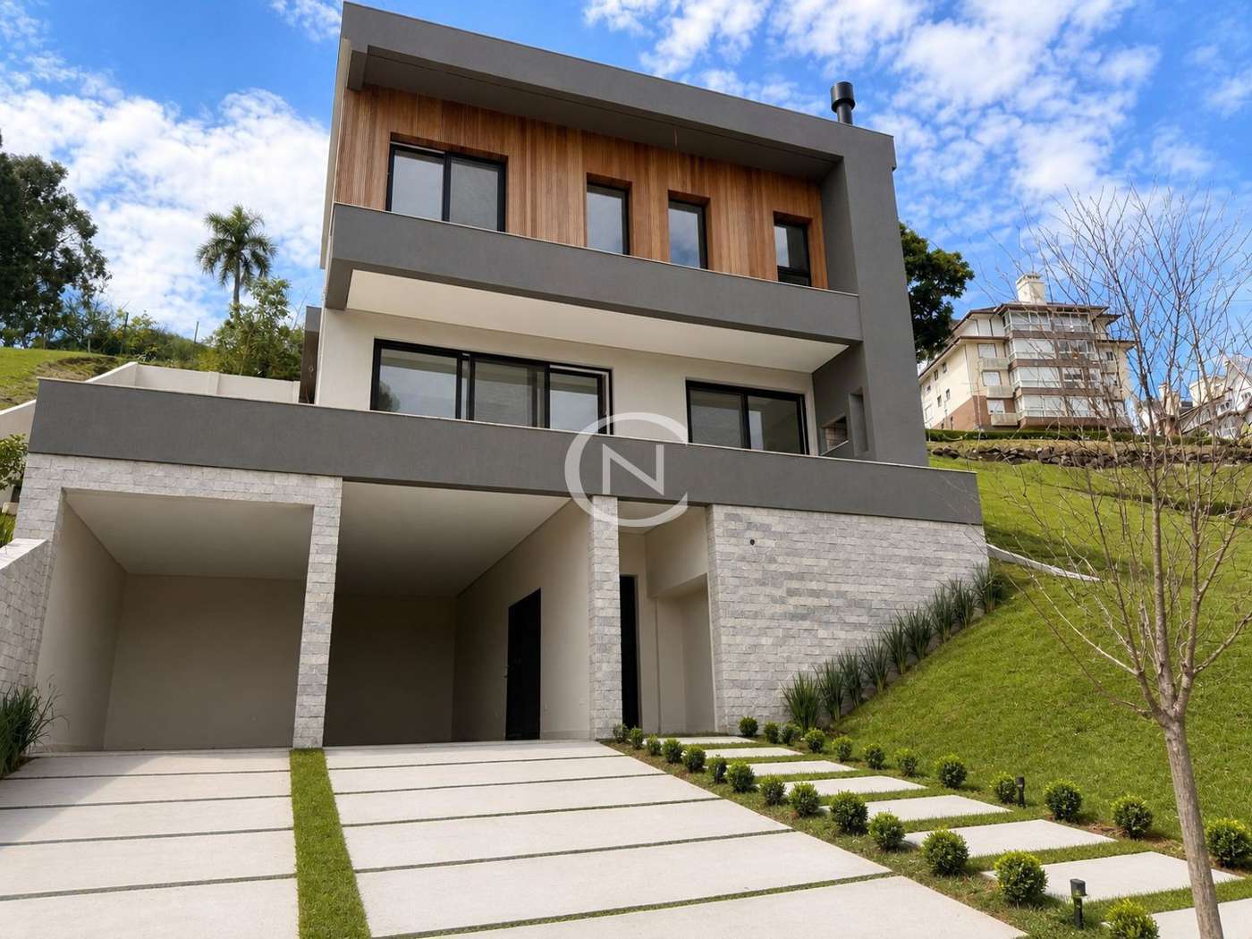 CASA NO CONDOMÍNIO ALPHAVILLE EM GRAMADO/RS COM 318M² | Alphaville | Gramado