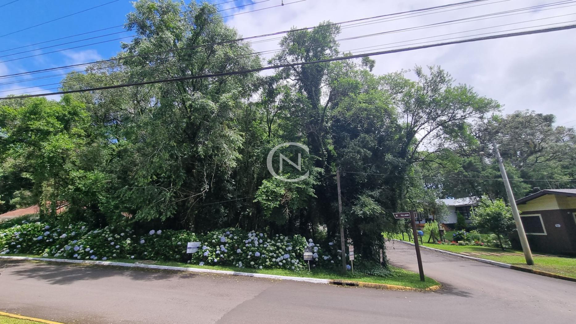 TERRENO COM  888M² EM GRAMADO/RS  | Villagio | Gramado