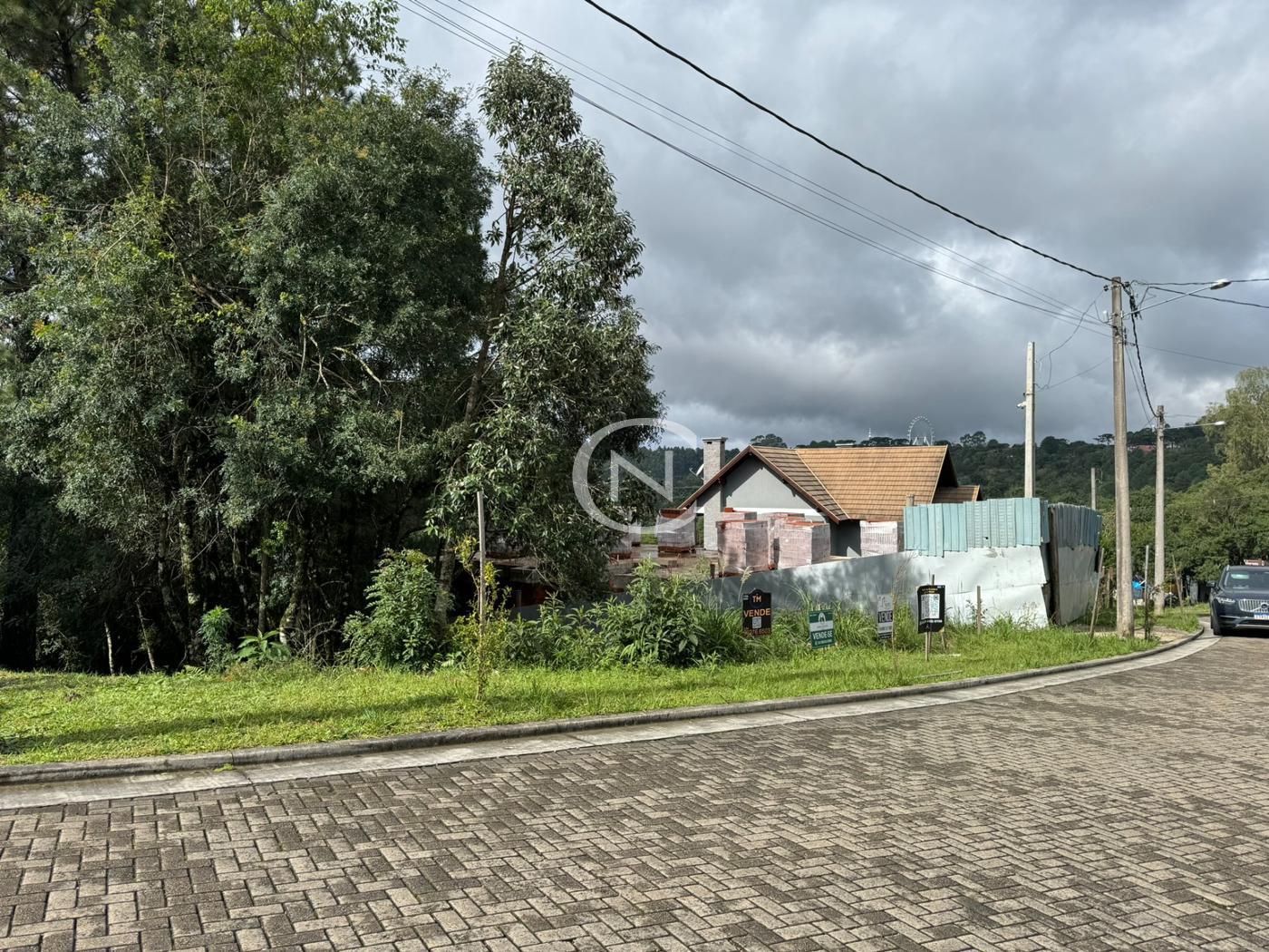 TERRENO NO VIVENDAS DO ARVOREDO EM GRAMADO/RS  | Carniel | Gramado