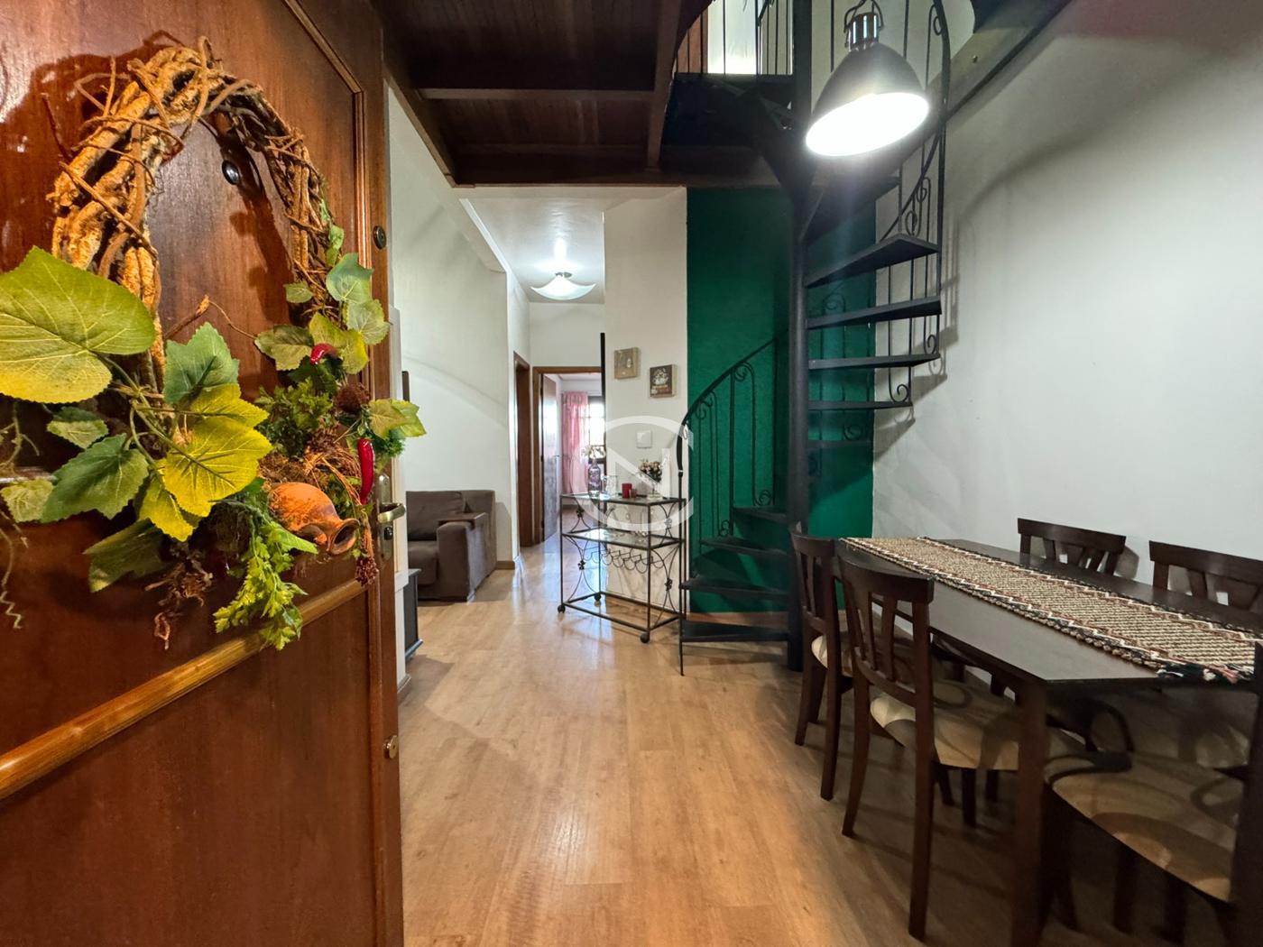 APARTAMENTO NO PORTAL DOS PINHERAIS EM CANELA | Centro | Canela