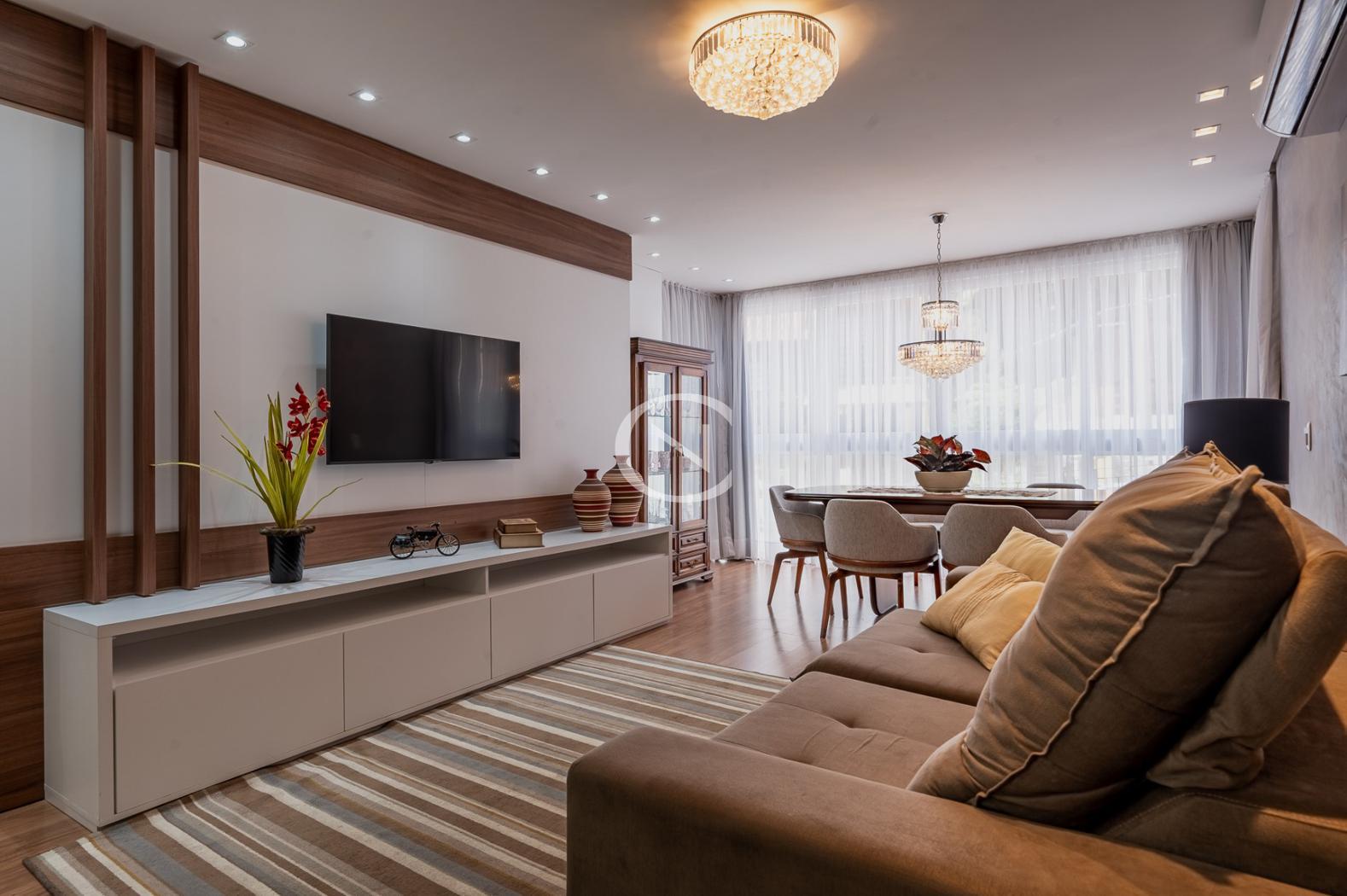 APARTAMENTO COM 2 DORMITÓRIOS NO CENTRO DE GRMADO | Centro  | Gramado