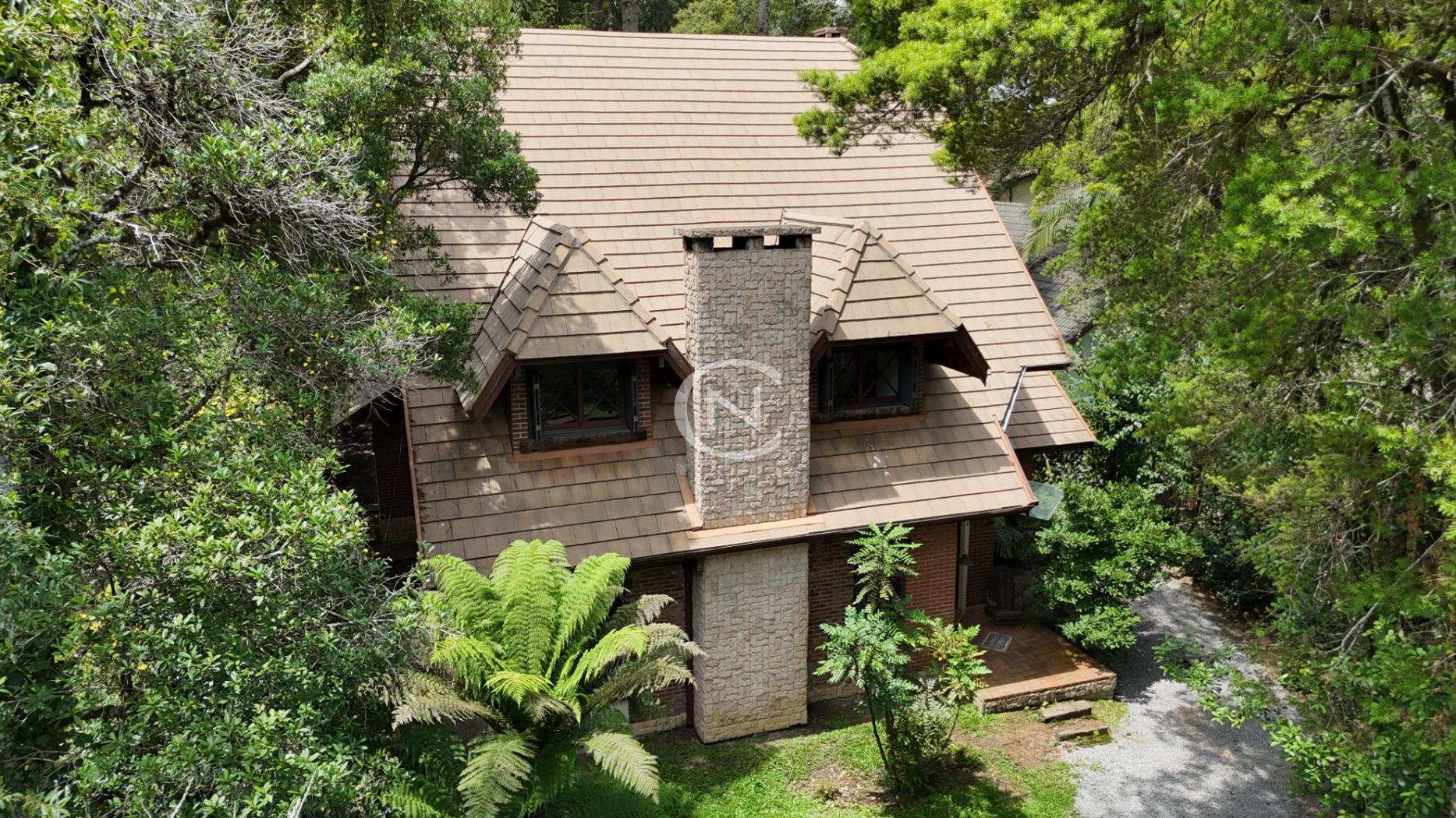 CASA COM 4 DORMITORIOS NA VILA SUZANA EM CANELA/RS | Vila Suzana | Canela