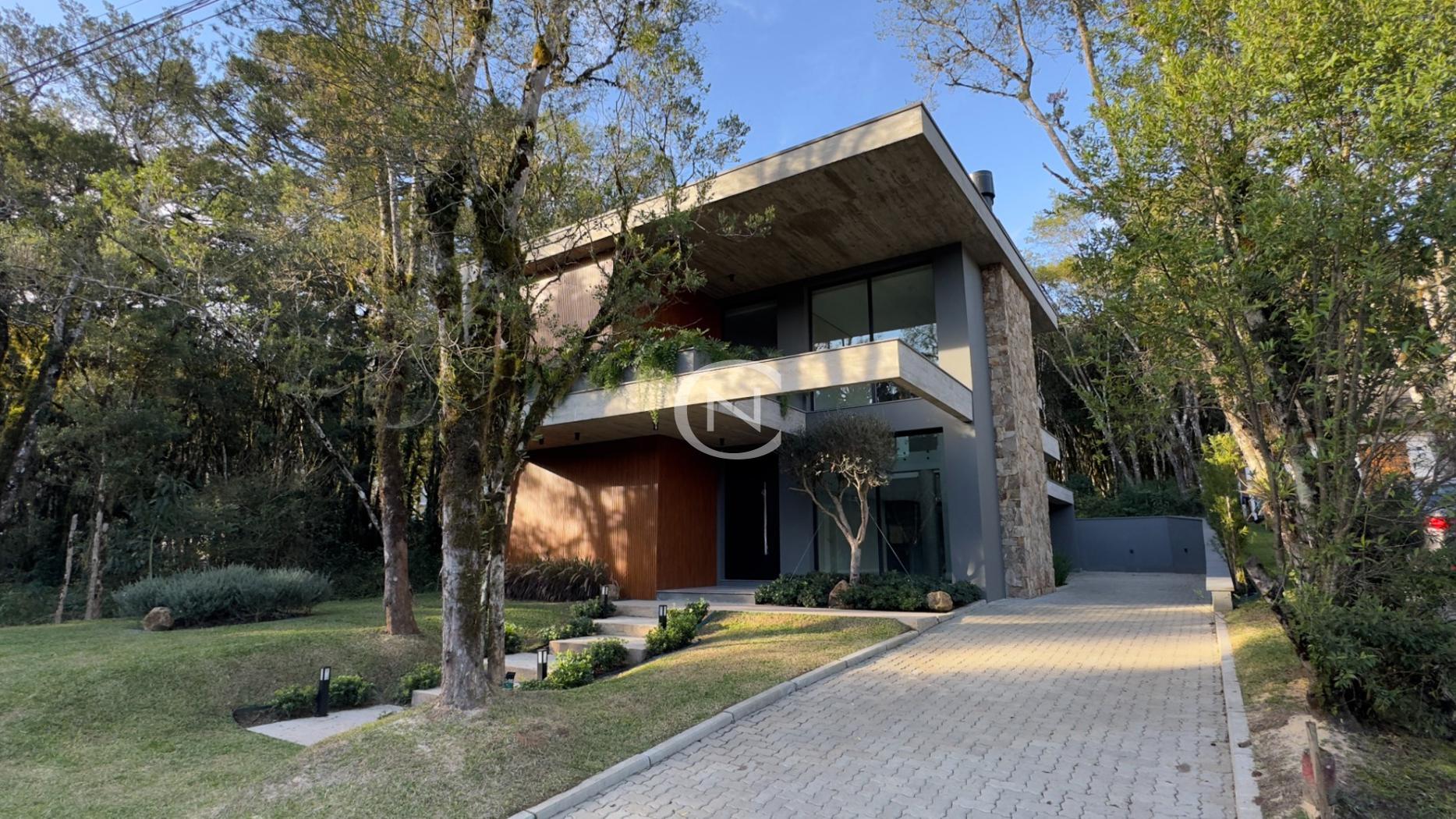 CASA NO CONDOMINIO PINHEIRO GROSSO EM CANELA/RS | Pinheiro Grosso | Canela