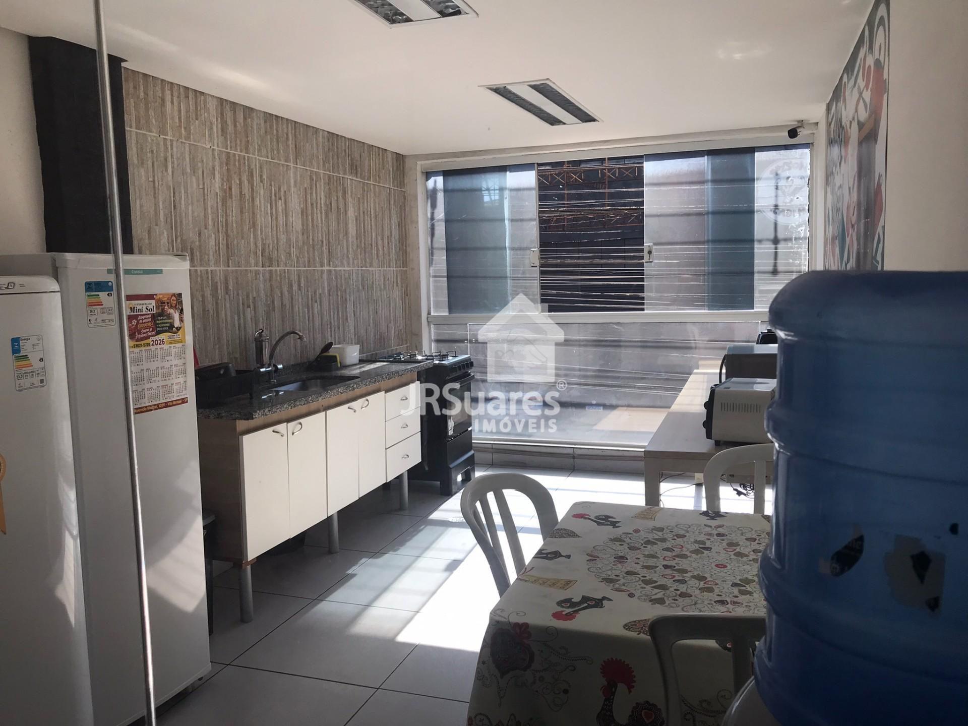 Casa, 1 quarto, 282 m² - Foto 1